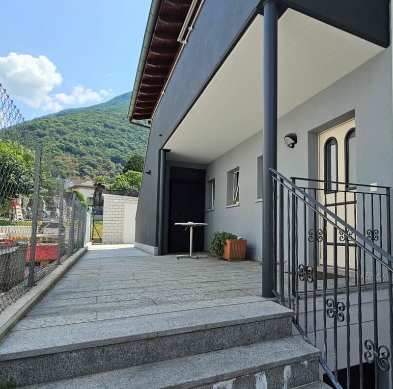 APPARTAMENTO AD ARBEDO CON AMPIO GIARDINO (1)