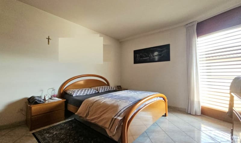 AMPIA CASA INDIPENDENTE CON GIARDINO (13)