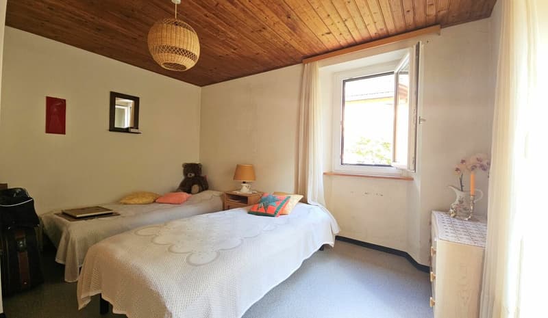 AMPIA CASA UNIFAMILIARE CON GIARDINO A S.VITTORE (16)