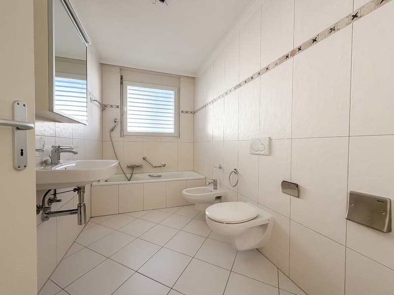 Appartement accueillant de 3,5 pièces à Quartino (6)