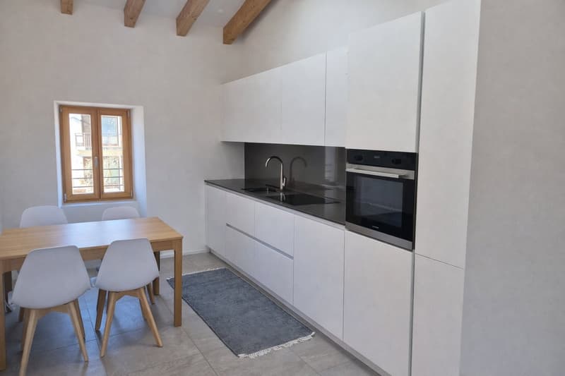 Accogliente 2,5 locali in residenza ristrutturata dal fascino autentico (9)