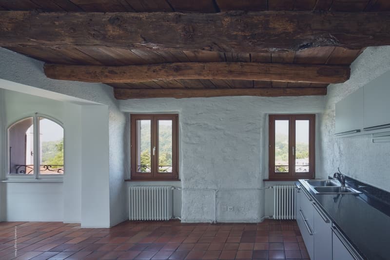 Affittasi luminoso appartamento di 6 locali a Origlio (32)