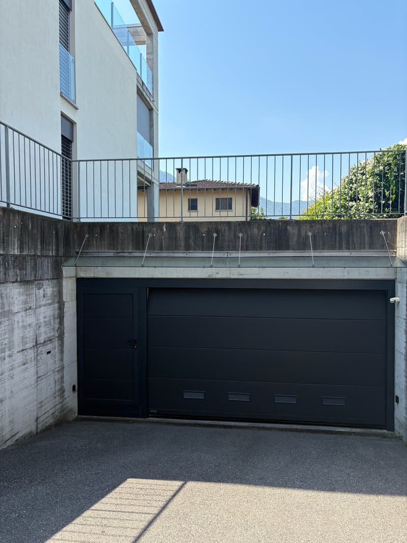 Modern 5.5-room attic for rent in Giubiasco (54)
