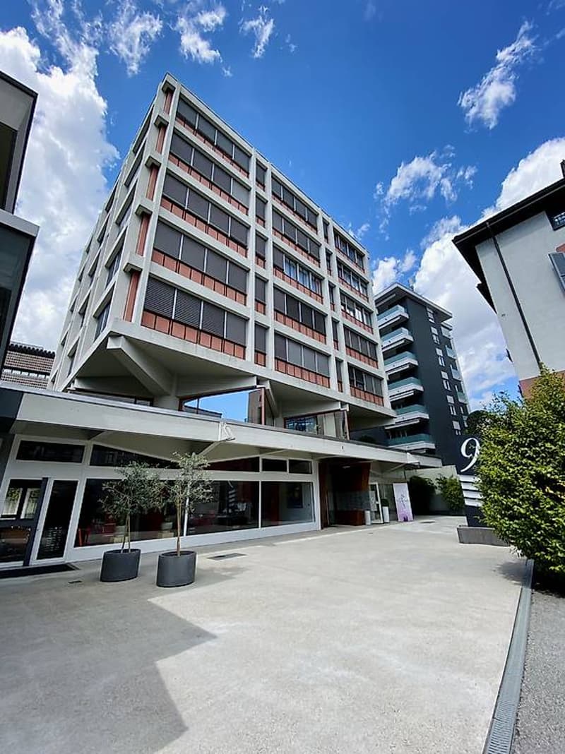 Offices of various sizes in the center of Lugano (2)