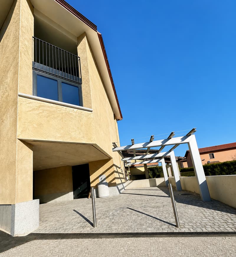 Arosio - New single-family house between nature and architecture (2)