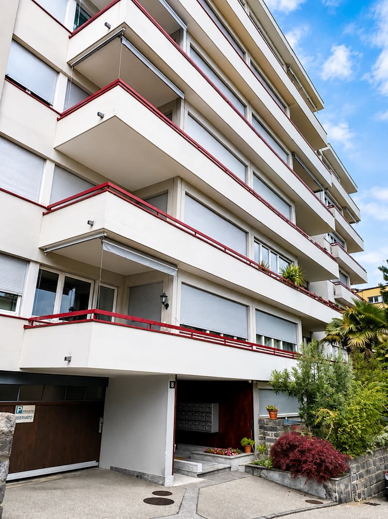 Luminoso appartamento di 4.5 locali vista Lago (1)