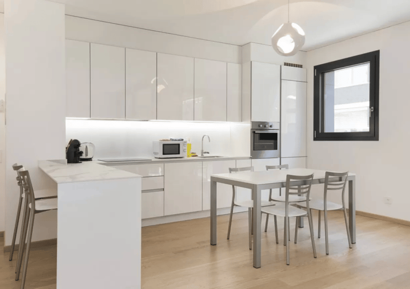 Wohnung 3,5 Zimmer in gutem Zustand (4)