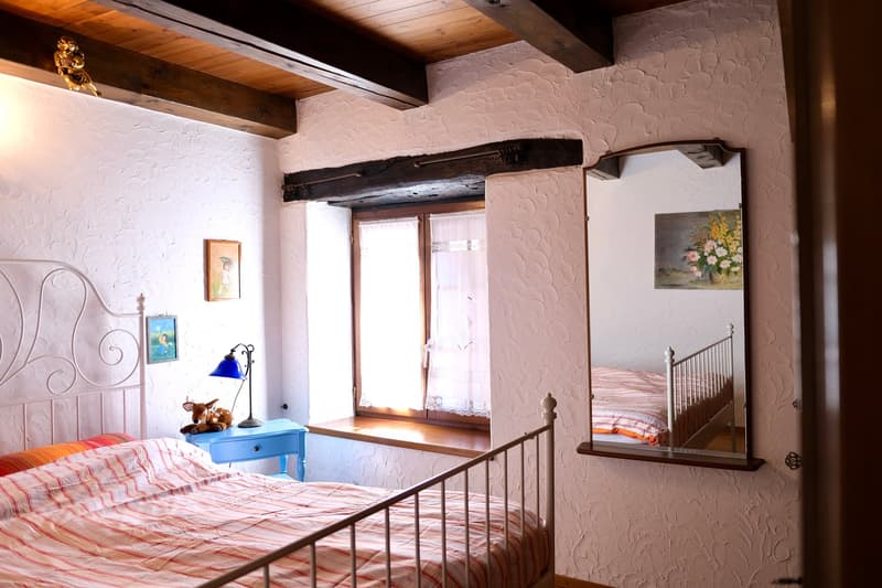 Bright charming house in Gordola in residential area. (16)