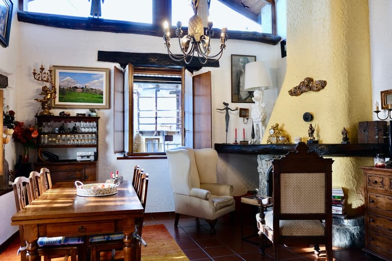 Bright charming house in Gordola in residential area. (9)