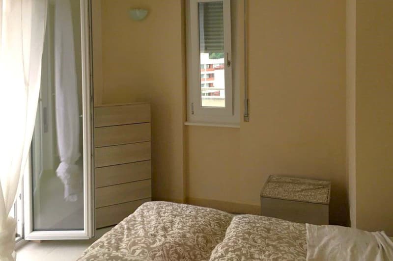 2.5-room apartment on the top floor with open view (6)