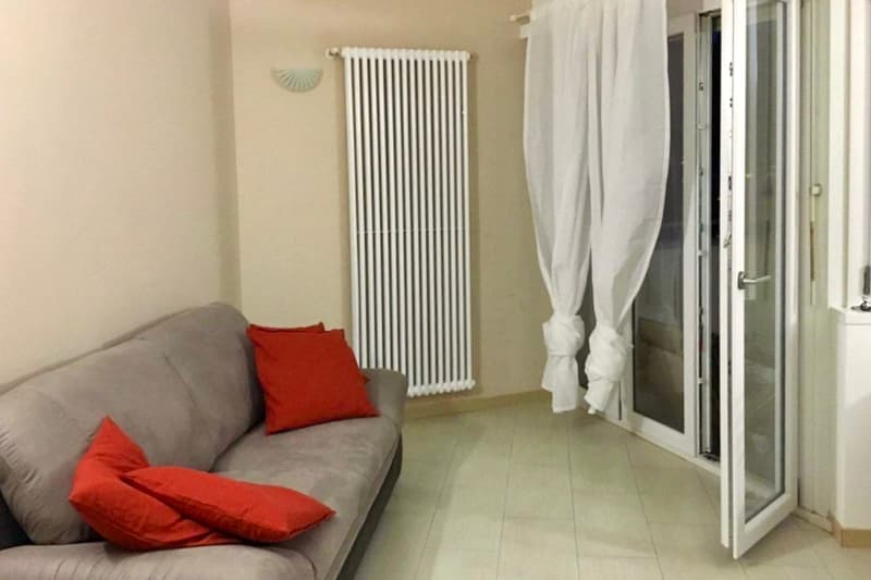 2.5-room apartment on the top floor with open view (4)