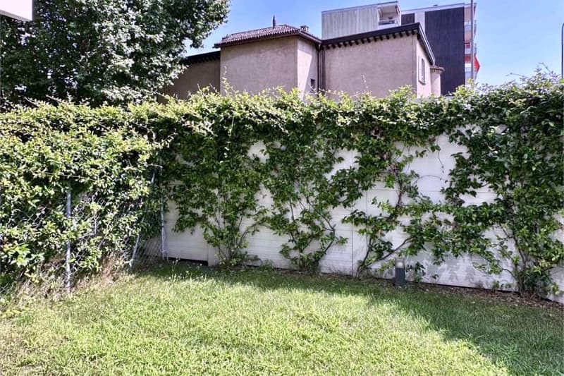 2,5 neu gebaute Räume mit privatem Garten. (4)