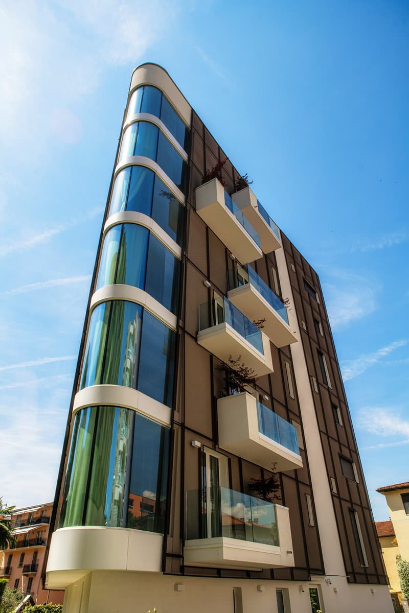Penthouse with rooftop - furnished and available immediately (6)