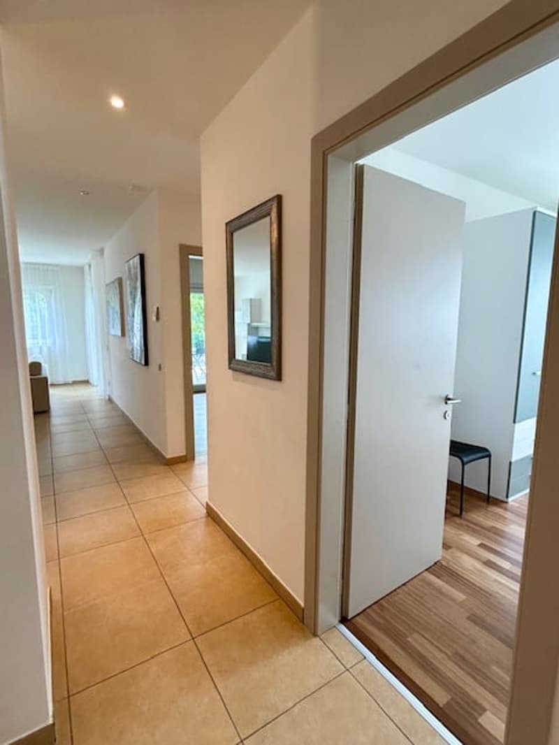 Zona Cassarate - 3,5 Zimmer möbliert (16)