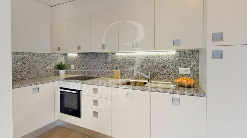 Duplexwohnung mit zwei Balkonen und viel Licht - modern wohnen in Tegna (5)