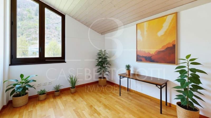 Duplexwohnung mit zwei Balkonen und viel Licht - modern wohnen in Tegna (6)