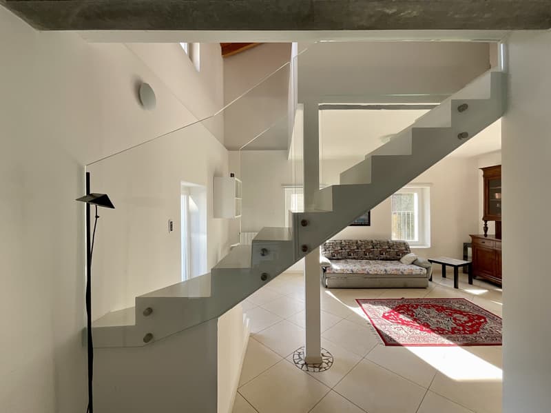 FOR SALE - INDEPENDENT PROPERTY TWO STEPS FROM THE CENTER (1)