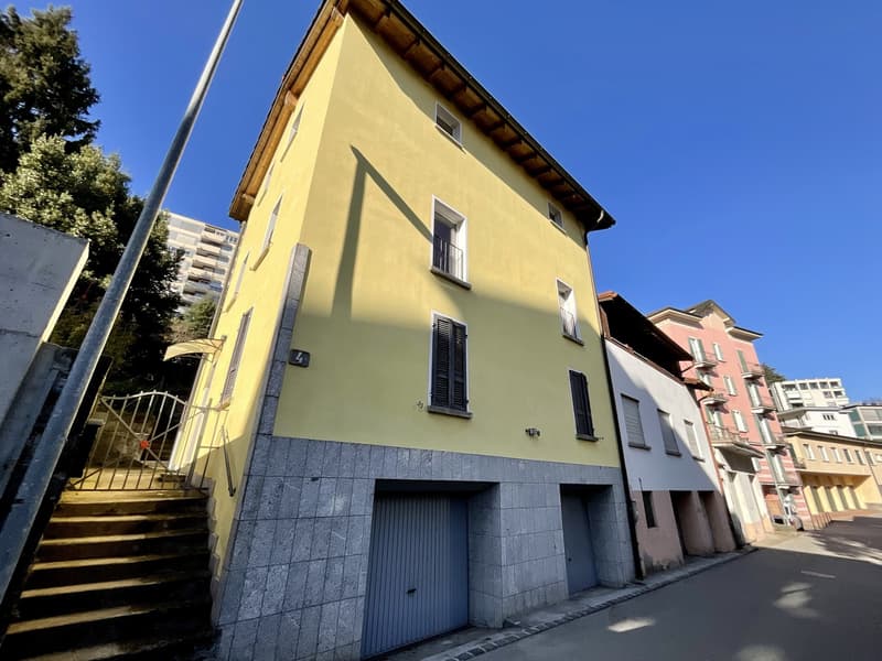 FOR SALE - INDEPENDENT PROPERTY TWO STEPS FROM THE CENTER (13)