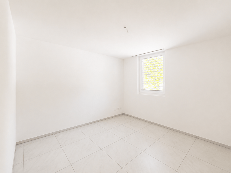 RIVERA - 4,5 Zimmer mit Terrasse zu vermieten (9)