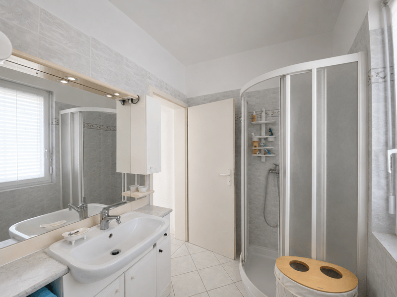 VACALLO - BRIGHT PROPERTY FOR SALE WITH PRIVATE GARDEN (12)