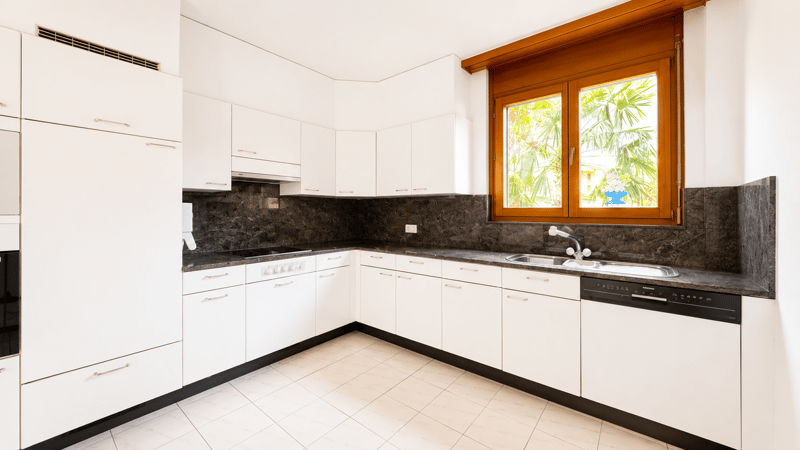 SEMENTINA - VENDESI AMPIO 4.5 LOC. IN POSIZIONE PRIVILEGIATA (6)