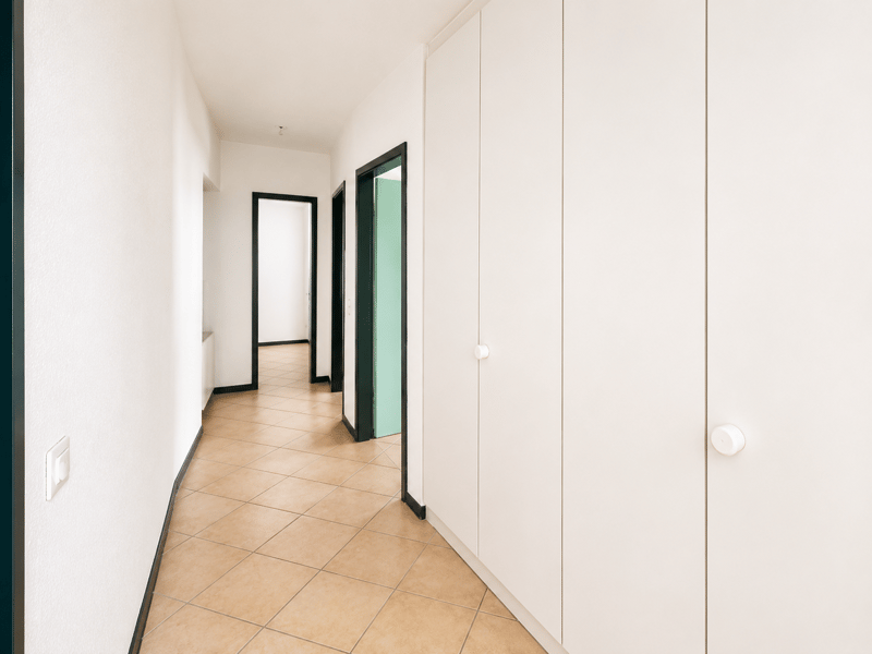 RIVERA - AFFITTASI SPAZIOSO 3.5 LOCALI CON TERRAZZA (8)