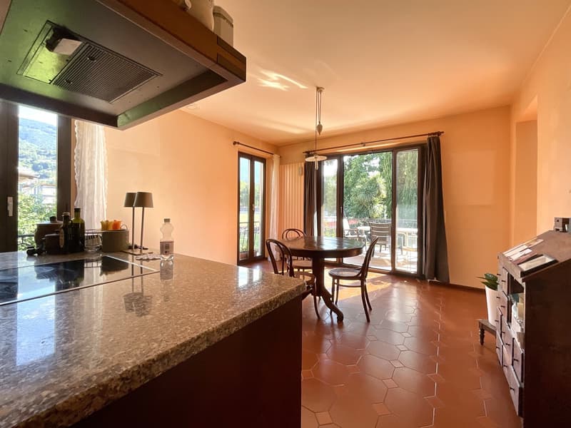 BELLINZONA - AMPIA CASA UNIFAMILIARE IN POSIZIONE CENTRALE (5)