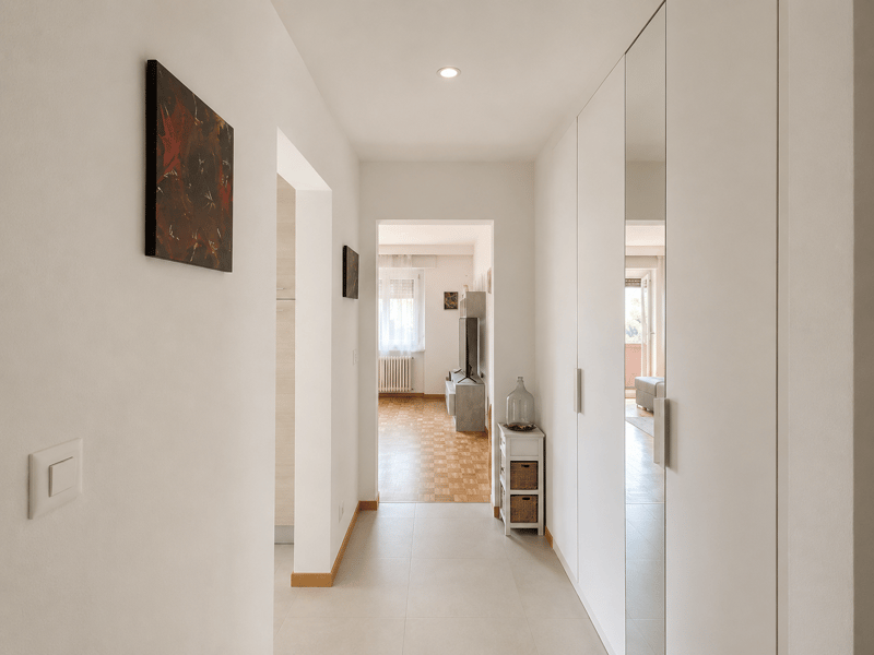 SEMENTINA - AFFITTASI 3.5 LOCALI CON BOX AUTO E TERRAZZA (3)
