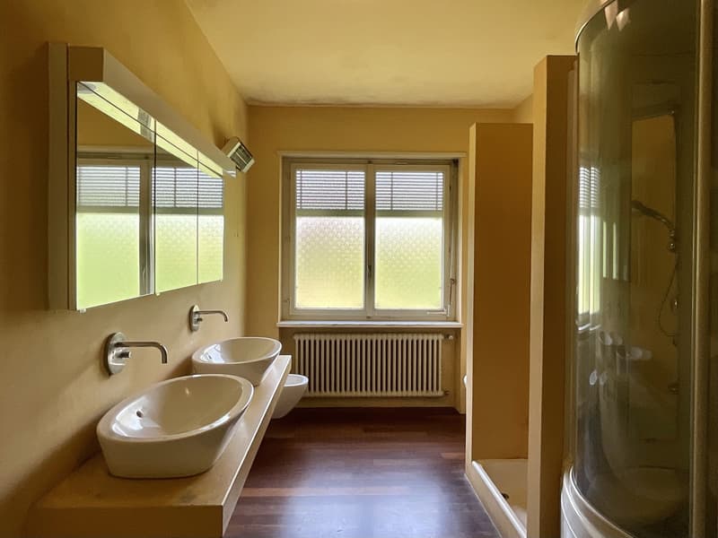 MORBIO INFERIORE - VENDESI VILLA DA RISTRUTTURARE (5)