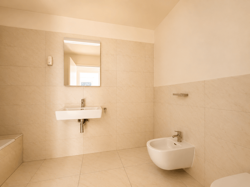 RIVERA - AFFITTASI 4.5 LOCALI CON TERRAZZA VETRATA (11)