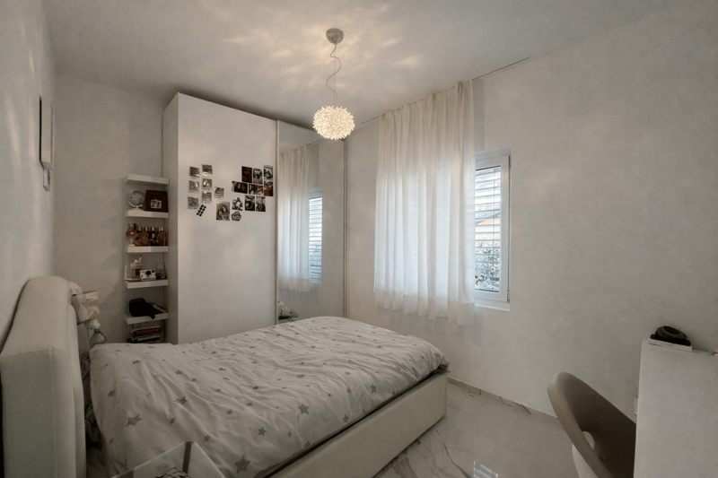 BELLINZONA - SPLENDIDA E MODERNA PROPRIETÃ BIFAMILIARE (13)