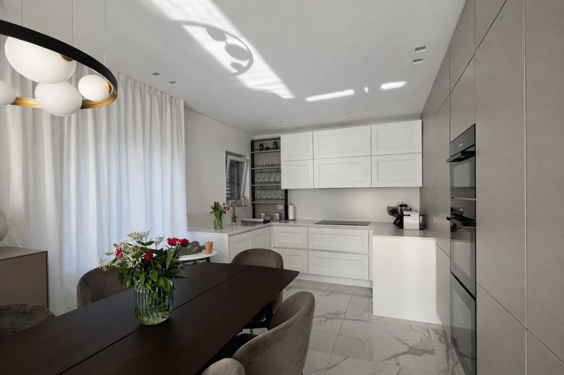 BELLINZONA - SPLENDIDA E MODERNA PROPRIETÃ BIFAMILIARE (11)