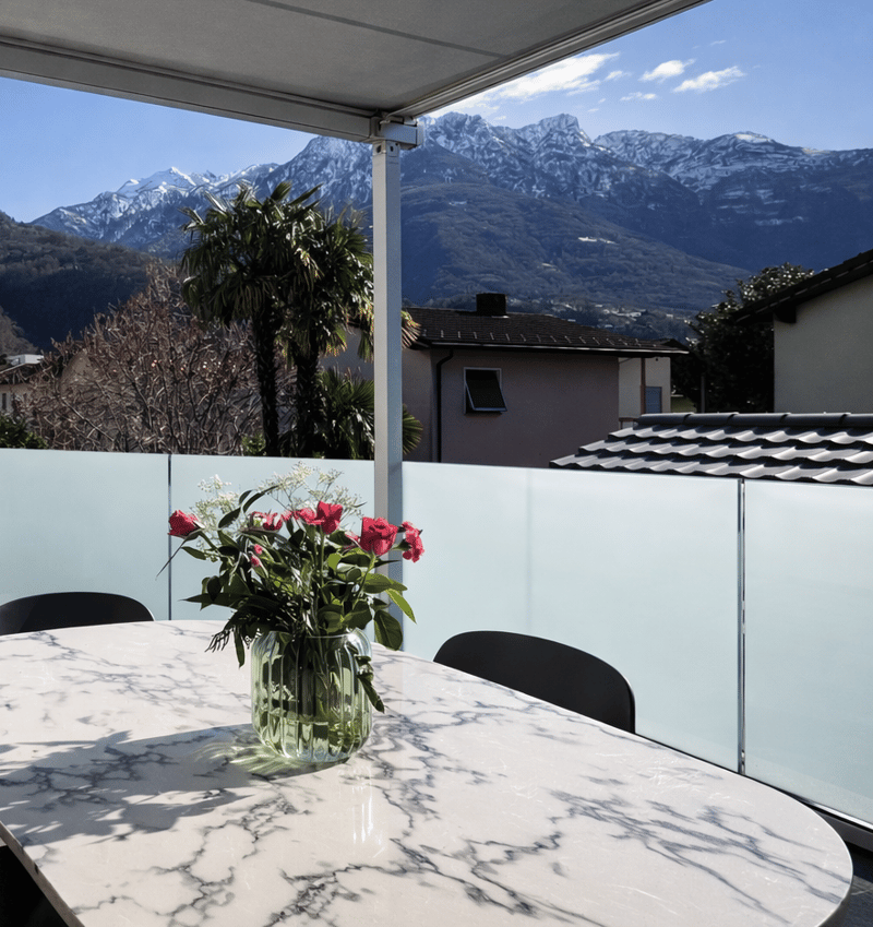 BELLINZONA - SPLENDIDA E MODERNA PROPRIETÃ BIFAMILIARE (1)