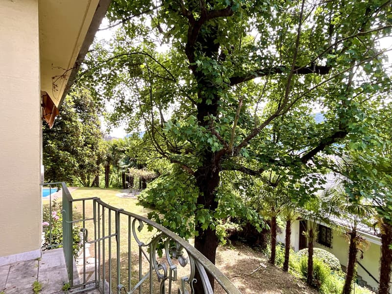 MORBIO INFERIORE - VENDESI VILLA DA RISTRUTTURARE (2)