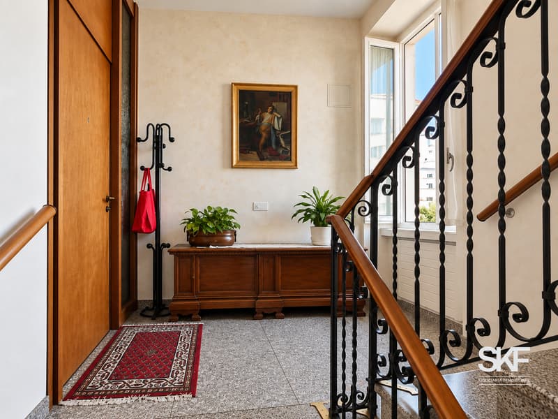 P1