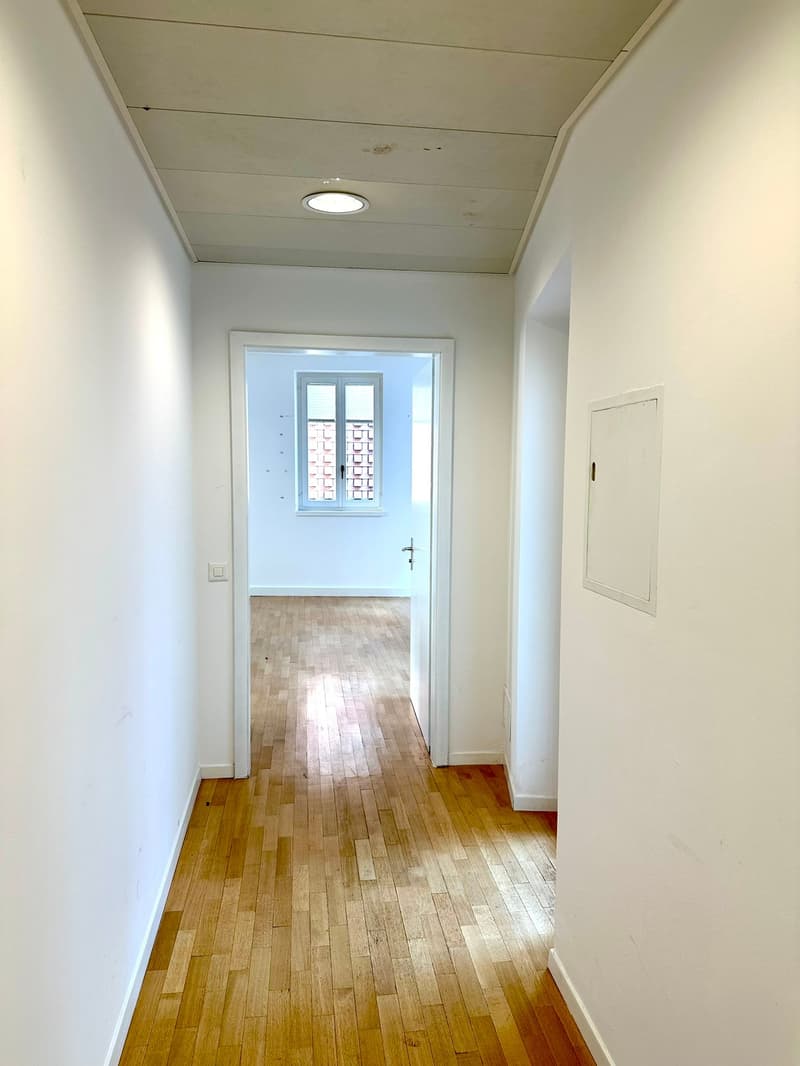 Affittasi uffici di diverse metrature in centro a Lugano (10)