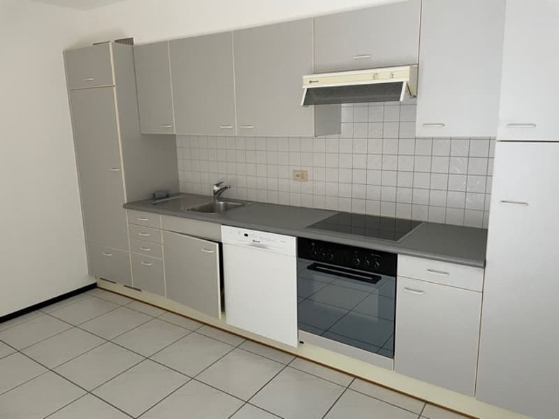 Mietwohnung 4.5 Zimmer in Gordola (2)