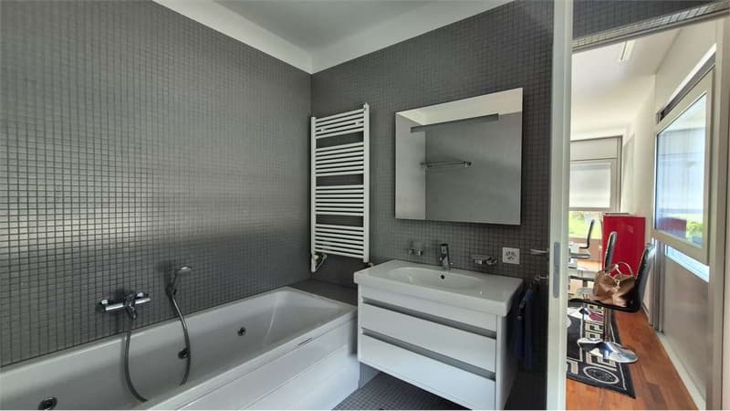 Modernes Büro im Herzen von Paradiso - All-Inclusive-Formel (8)