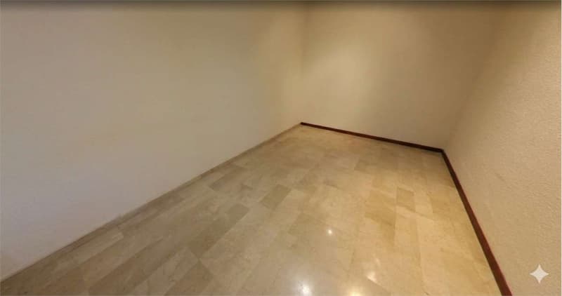 LUGANO - Vielseitige Räume mit Seeblick: Büro/Geschäft und Labor/Werkstatt (4)