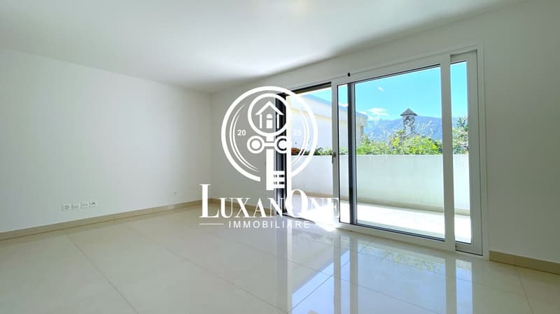Entre Ciel et Mer – Duplex Attique Exclusif 3.5 Pièces avec Terrasse Panoramique et Pavillon (8)