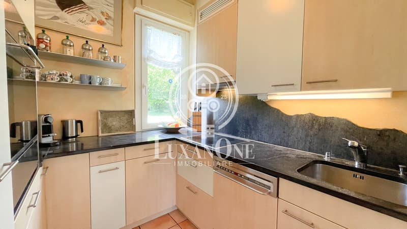 Charming single-family house with pool and large plot (8)