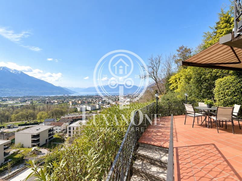 Exklusive Panoramavilla in Gordola mit beheiztem Pool und traumhafter Seesicht (2)