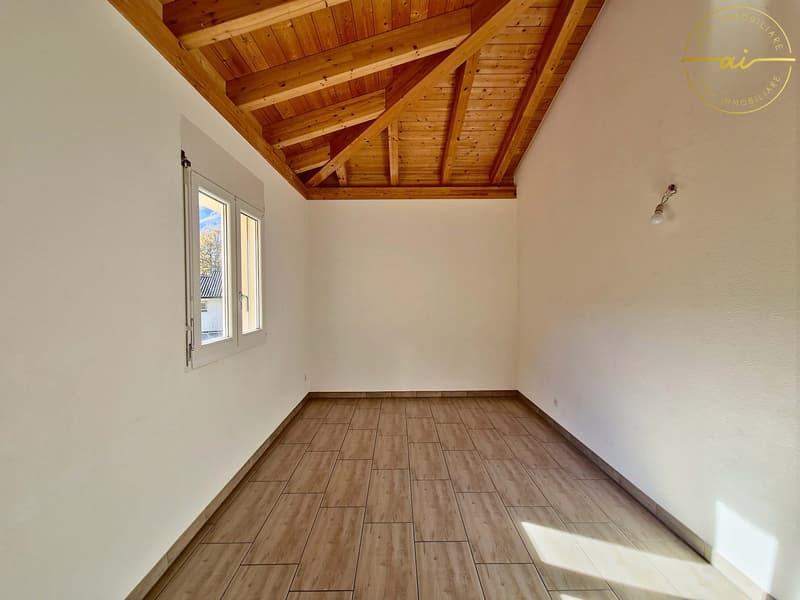 Beautiful Semi-Detached House with Private Garden in Cresciano (16)