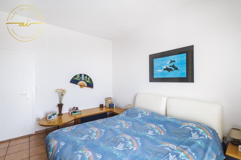 Geräumiges 6.5-Zimmer-Haus in Wohngebiet in Morbio Inferiore (9)