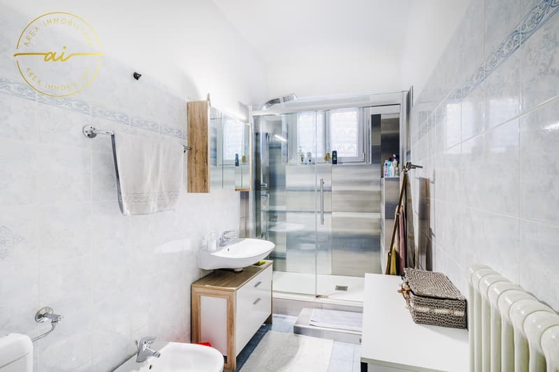 Geräumiges 6.5-Zimmer-Haus in Wohngebiet in Morbio Inferiore (8)