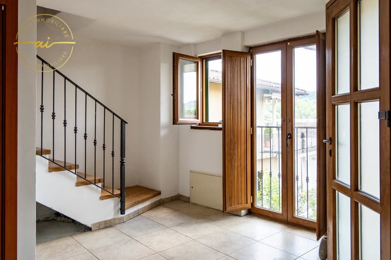 Mehrfamilienhaus mit 3 Wohnungen zur Verkauf, ideal auch als Investition (14)