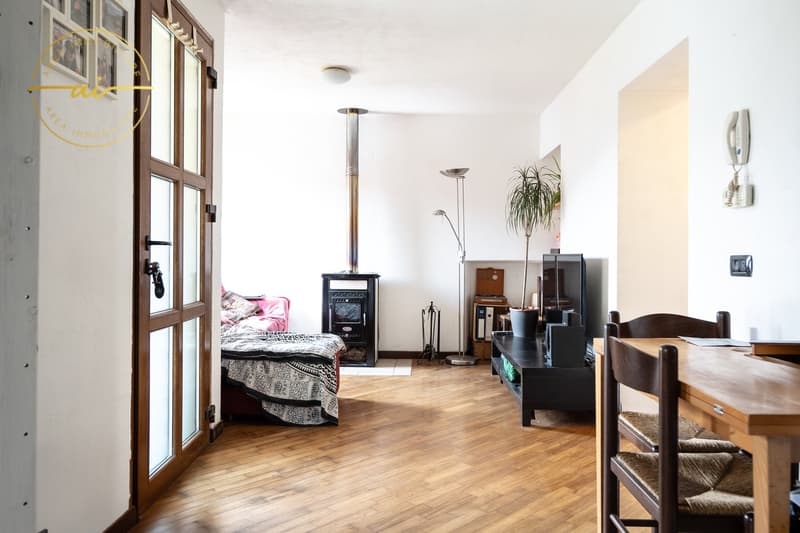 Mehrfamilienhaus mit 3 Wohnungen zur Verkauf, ideal auch als Investition (7)