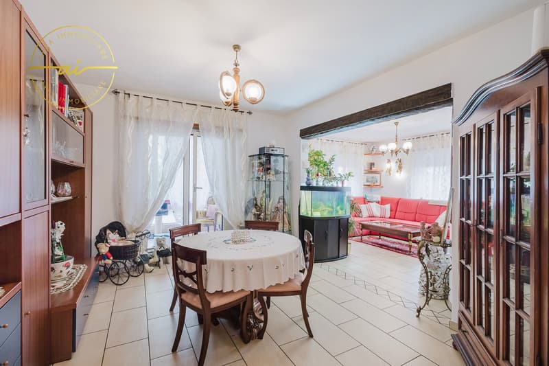 Maison unifamiliale avec jardin et piscine à Cresciano (4)