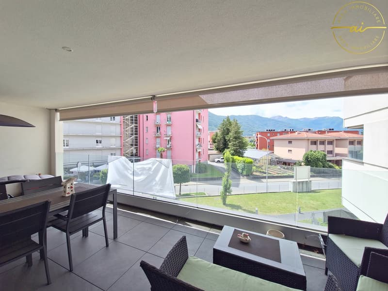 Appartement moderne de 3.5 pièces avec grande terrasse à Giubiasco (2)