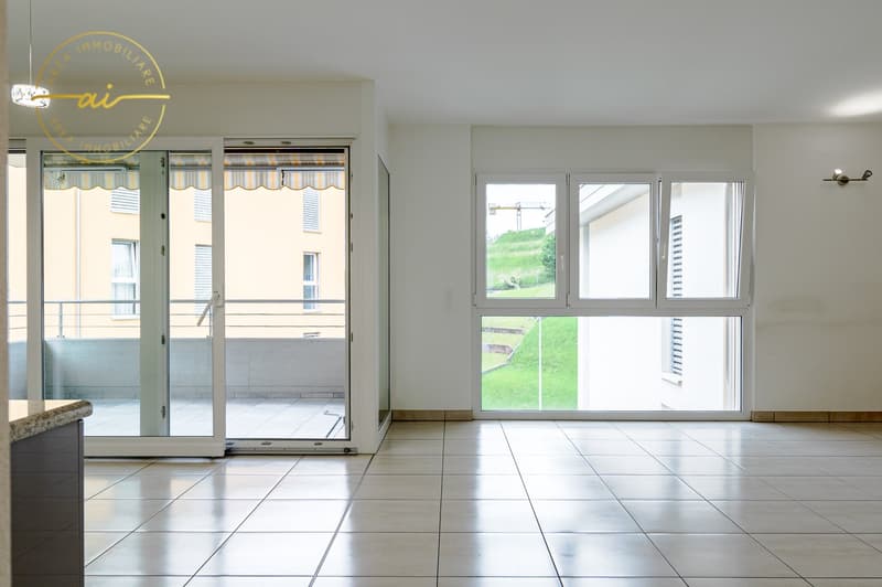 Bright 4.5-room apartment in Castel San Pietro (3)